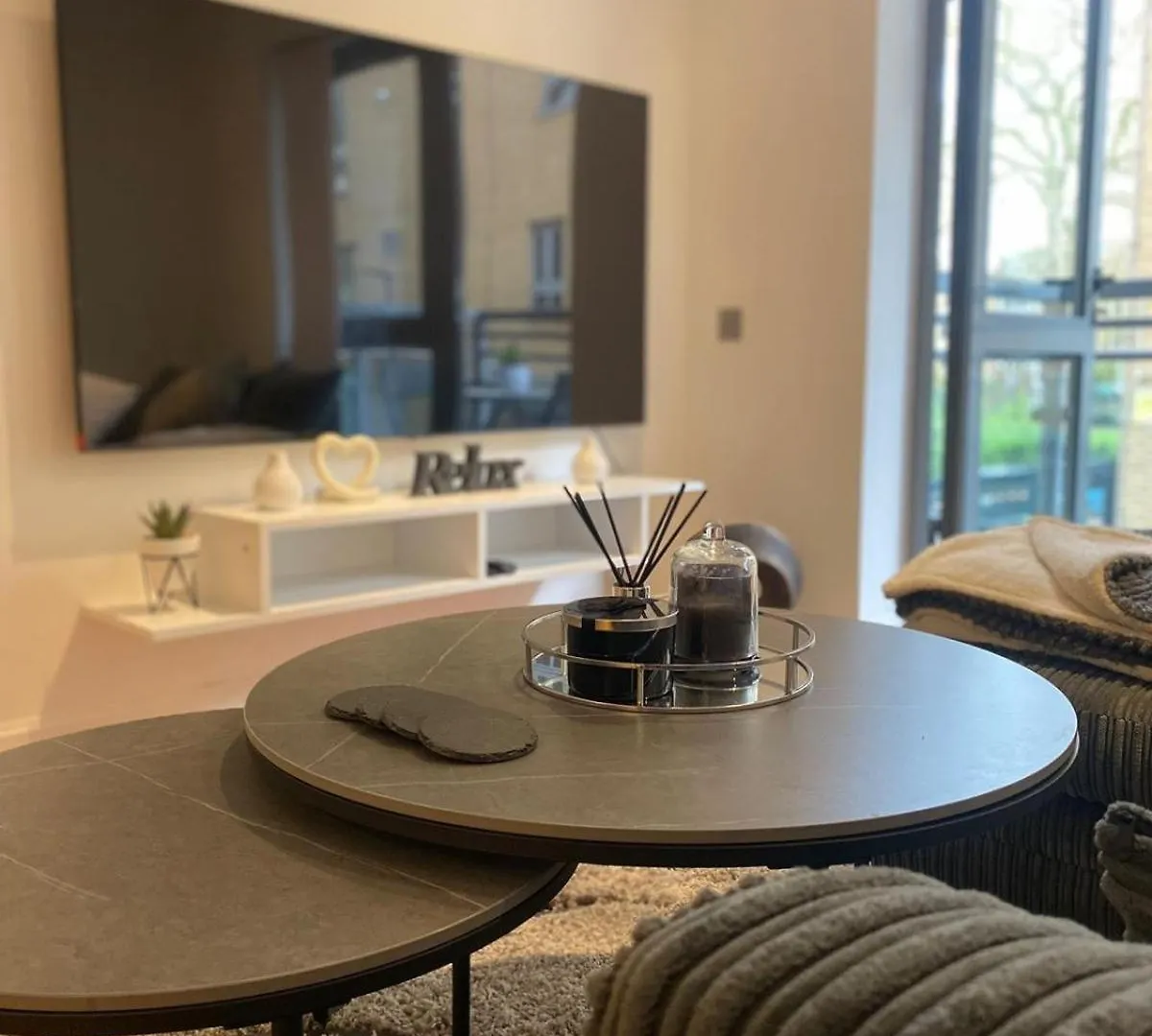 2 Bedroom Apartment In Hoxton Square, Shoreditch, London, N1 런던